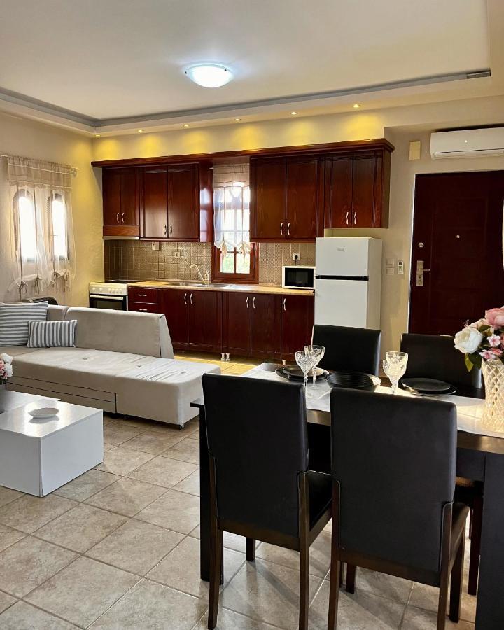 Villa Karolina نيا بوتيدايا المظهر الخارجي الصورة
